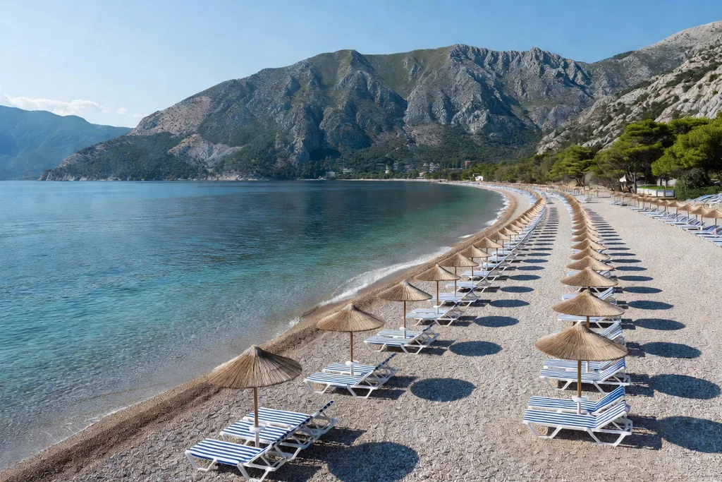 Glavna plaža u Sutomoru: šta očekivati